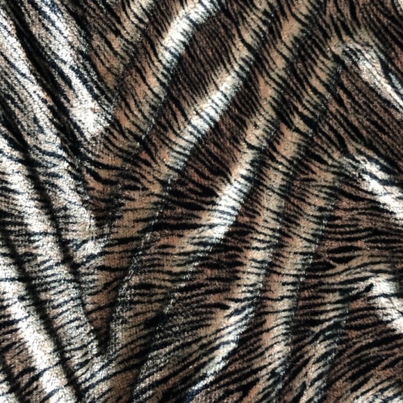 TOWN & TRAVEL WOMEN ZIP BLAZER JACKET BEATIFUL BROWN ANIMAL PATTERN PLUS SIZE 2X - Picture 5 of 6